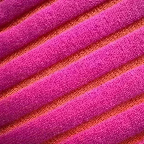 Circus NY by Sam Edelman V-Neck Textured Rib Cropped Sweater~pink/orange~NWOT~ M - Picture 9 of 9